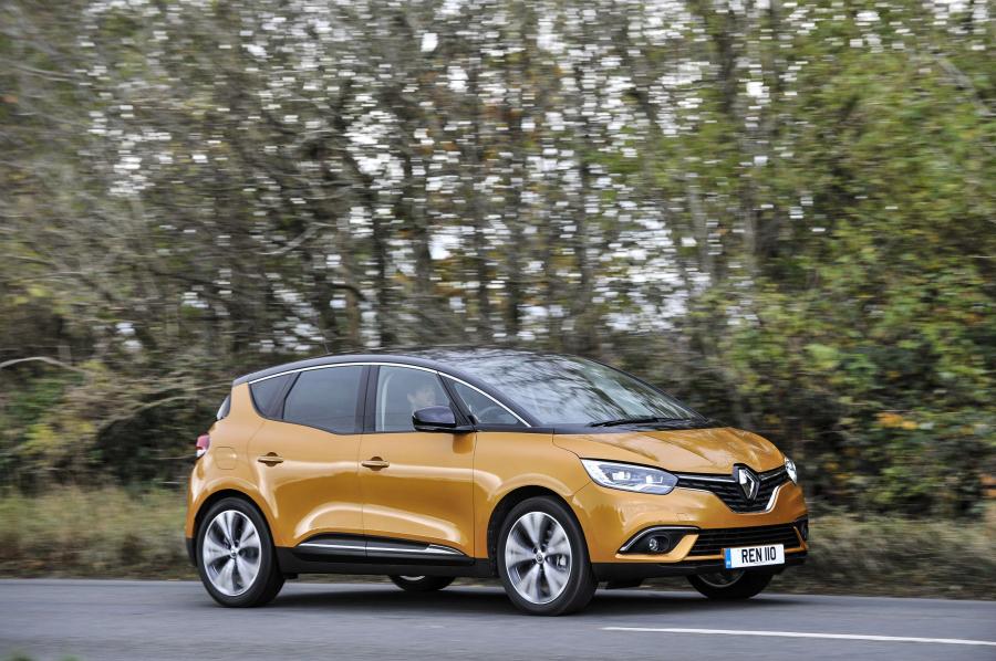  Renault Scenic 2016 года  (UK) (фото 23 из 32)